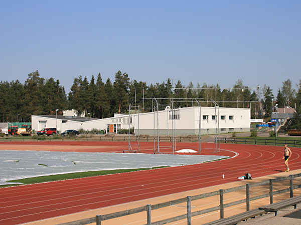 Urheilupuiston rakennuksia